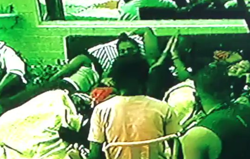 Viewers panic as #BBNaija Channel momentarily freezes amid threats from FG to shut down reality TV show