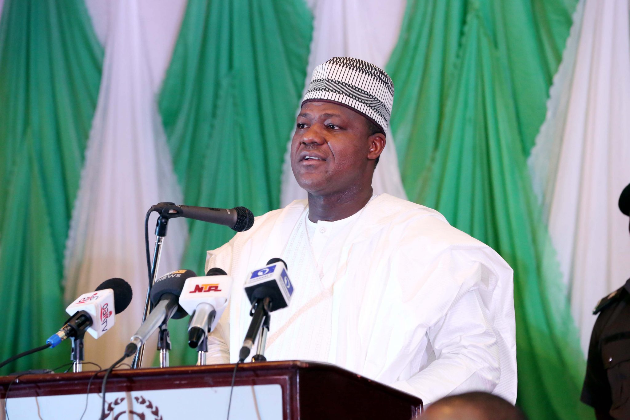 PDP supporters in Dogara’s hometown defect to APC