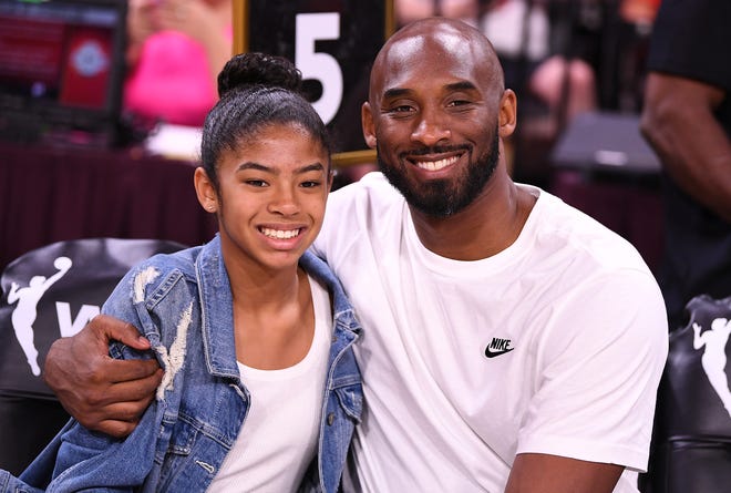 Helicopter coy sues air traffic controllers over Kobe Bryant crash