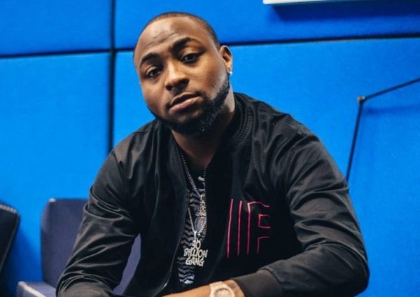 Davido inaugurates five-man committee for payment of N250m orphanage donation