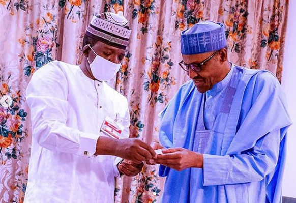 Insecurity: Matawalle visits Zamfara Police Headquarters, asks officers to enforce Buhari’s shoot-at-sight order
