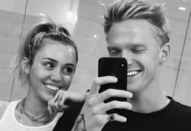Miley Cyrus confirms break up from Cody Simpson