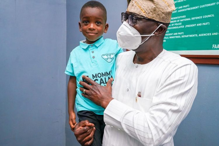 PHOTO: Sanwo-Olu meets boy in ”calm down” viral video