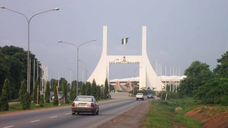Flagrant disregards for Covid-19 prevention guidelines remains conspicuous in some Satelite towns around Abuja, the Federal Capital Territory (FCT) and it's neighboring bother Communities.