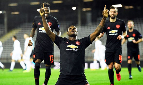 Man Utd move into Europa League last eight