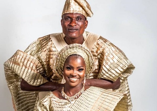 Happy ending! Blue-eyed woman finally reunites with husband