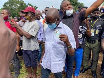 #EdoDecides2020: Oshiomhole votes, gives process pass mark [Photos]