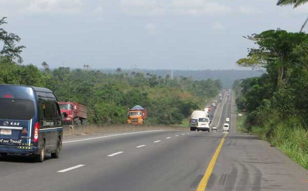 Sad! Four die, 12 injured on Lagos-Ibadan expressway accident