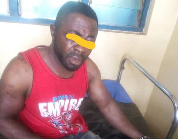 Photo: Man arrested while trying to cut off woman’s breasts for rituals