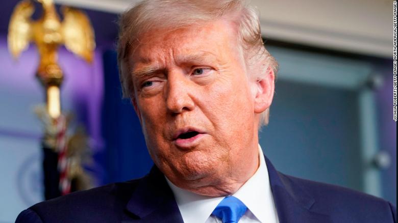 Trump presents ‘Gold Card’ for rich immigrants in U.S.