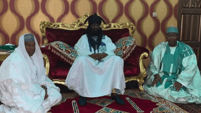 BREAKING: Confusion as dethroned Emir of Kano moves into Palace