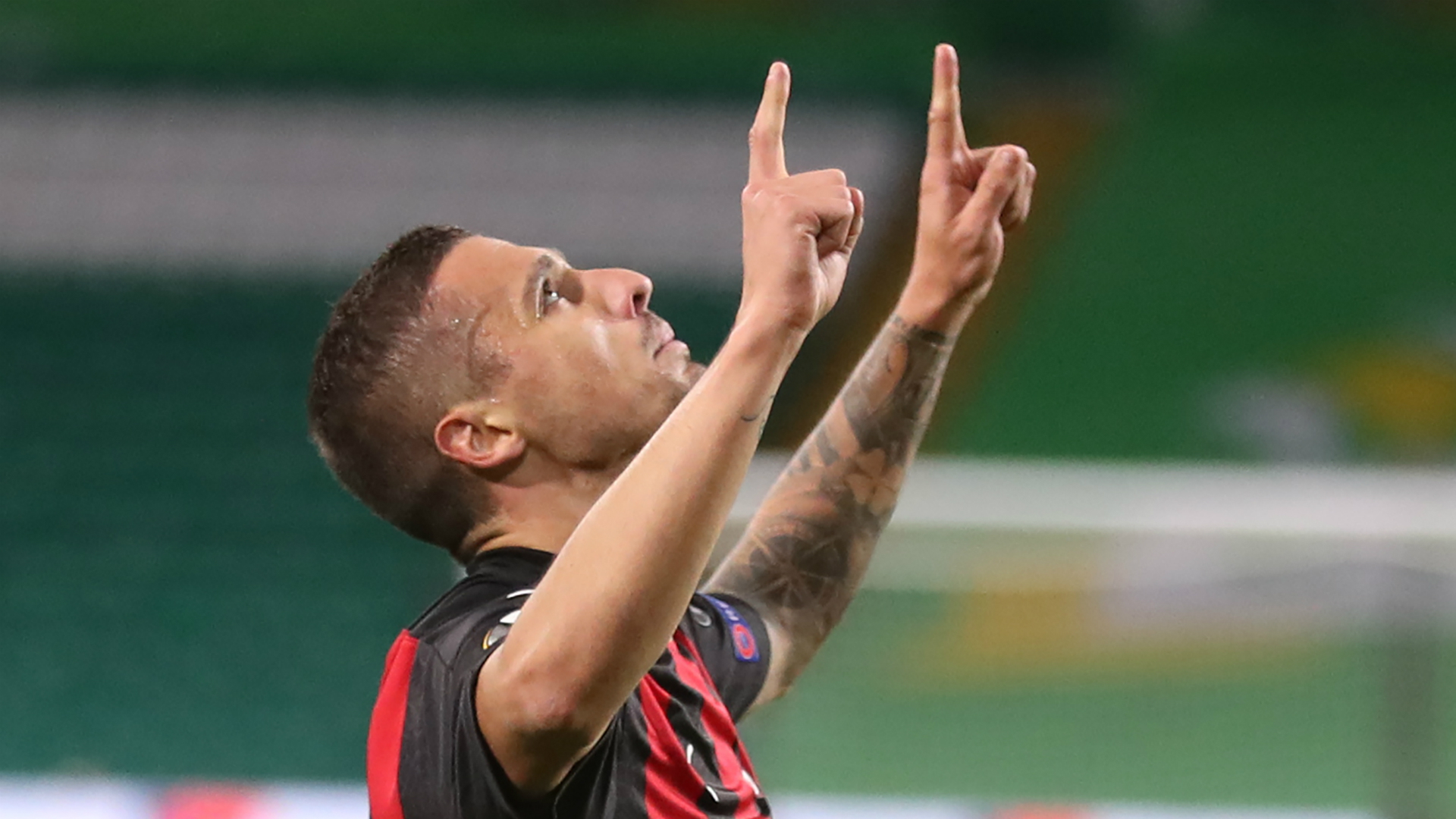 Milan withstand late pressure to beat Celtic 3-1 in Europa League