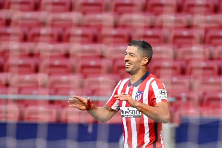 Luis Suarez tests positive for COVID-19
