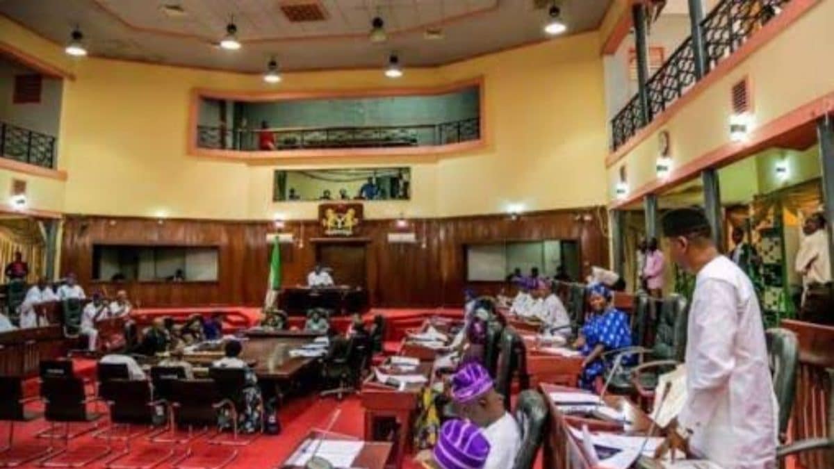 BREAKING: Oyo Assembly suspends 13 LG chairmen indefinitely