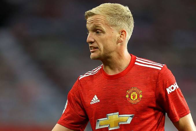 Van der Vaart urges Van de Beek to get angry with Solskjaer