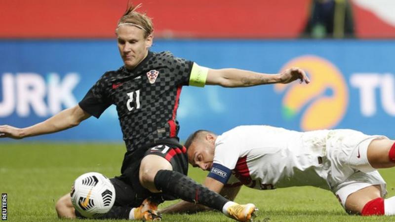 Croatia captain Vida plays 45 minutes with COVID-19