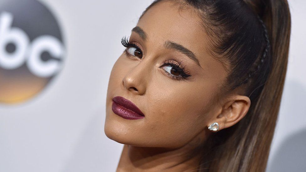 Ariana Grande announces engagement to boyfriend