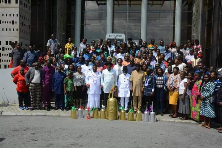 Gov. Diri receives victorious cultural troupe