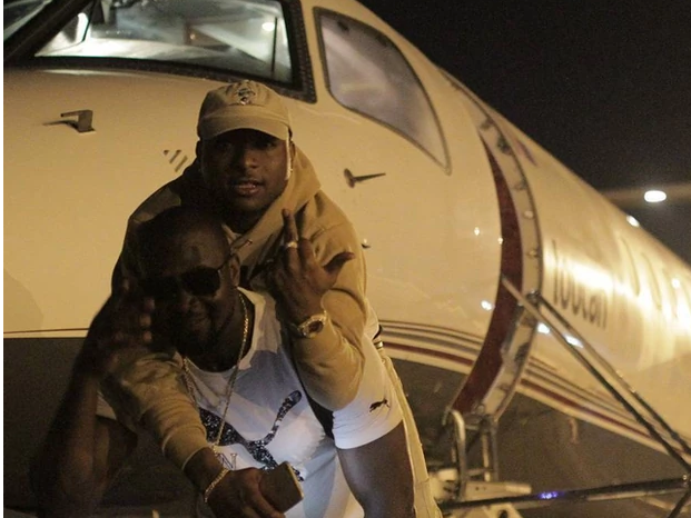 Please tell me I am dreaming – Davido laments over demise of bodyguard