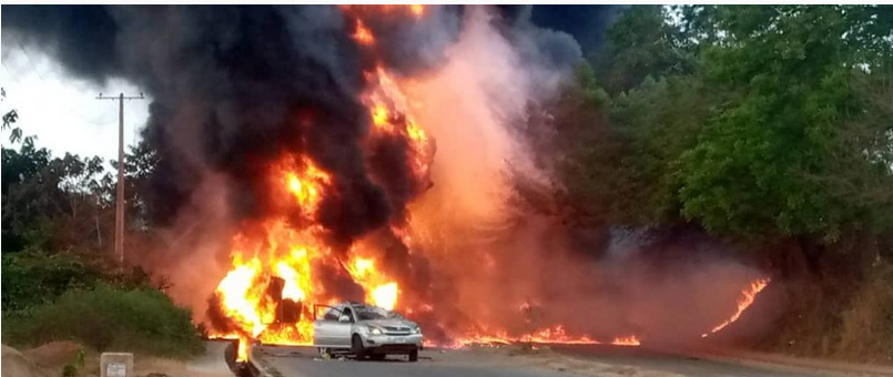 BREAKING: One feared dead cars burnt as tanker explodes in Ogun
