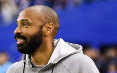Barca board discussing Thierry Henry to replace Koeman
