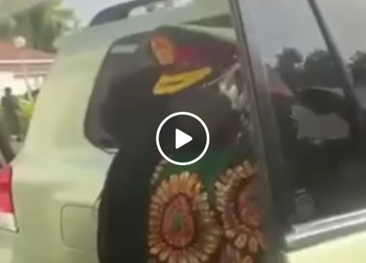 Retired Chief of Defence Staff returns home to warm reception from family [WATCH VIDEO]