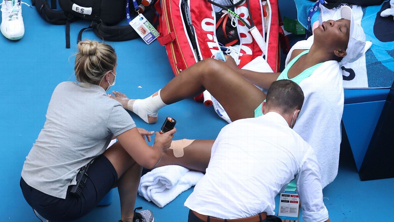 Venus makes painful exit from Australian Open after rolling ankle