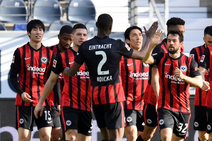 Bundesliga: Bayern Munich stunned by Eintracht Frankfurt