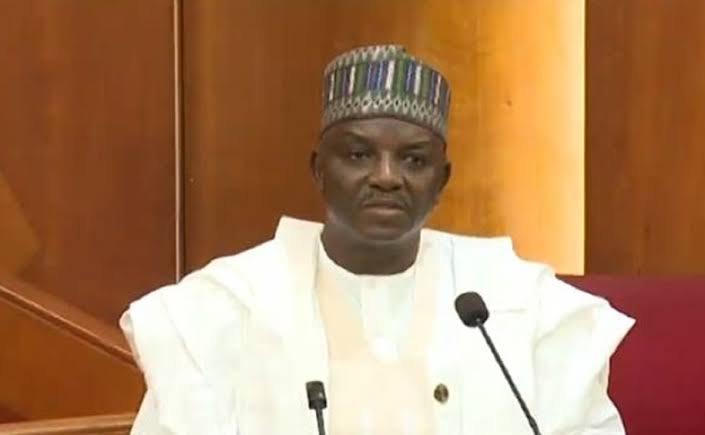 Minister of power apologises to Nigeria over poor power supply, promises to rectify issue