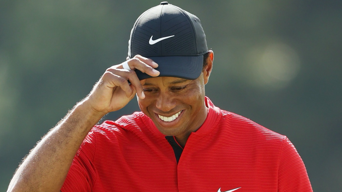 BREAKING: Tiger Woods in hospital after car crash