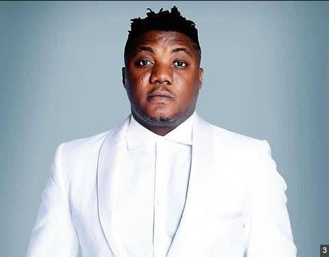 Any lady that partakes in #SilhouetteChallenge is a prostitute -CDQ