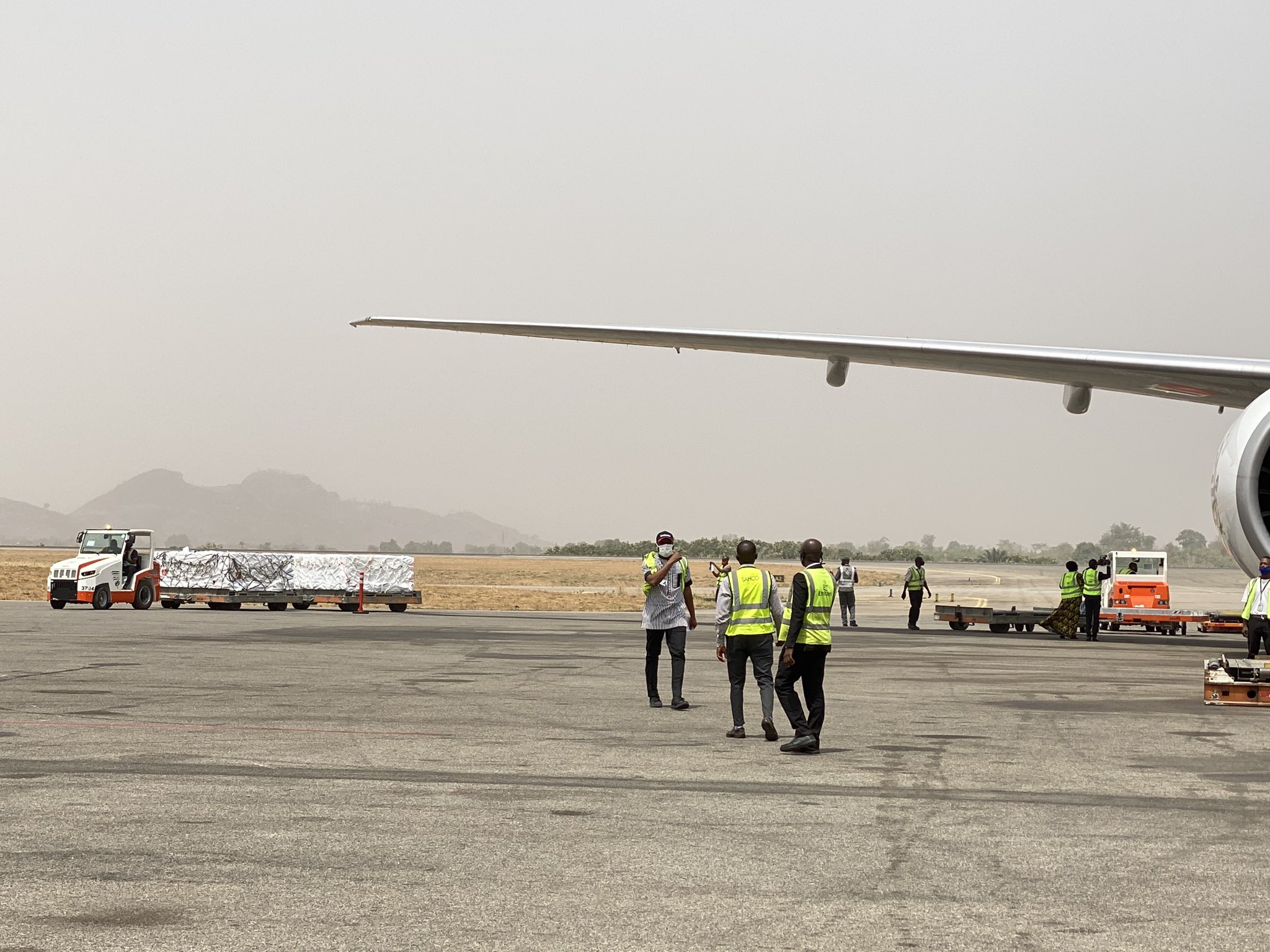 Watch video of AstraZeneca vaccines delivery to Nigeria