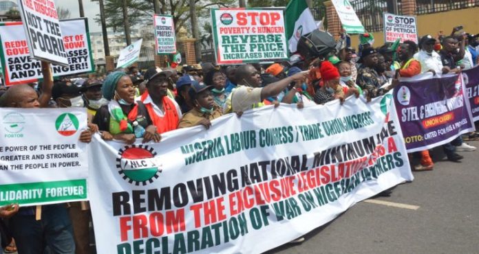 Minimum wage: Organised Labour takes massive protest to Lagos, Ogun  assemblies