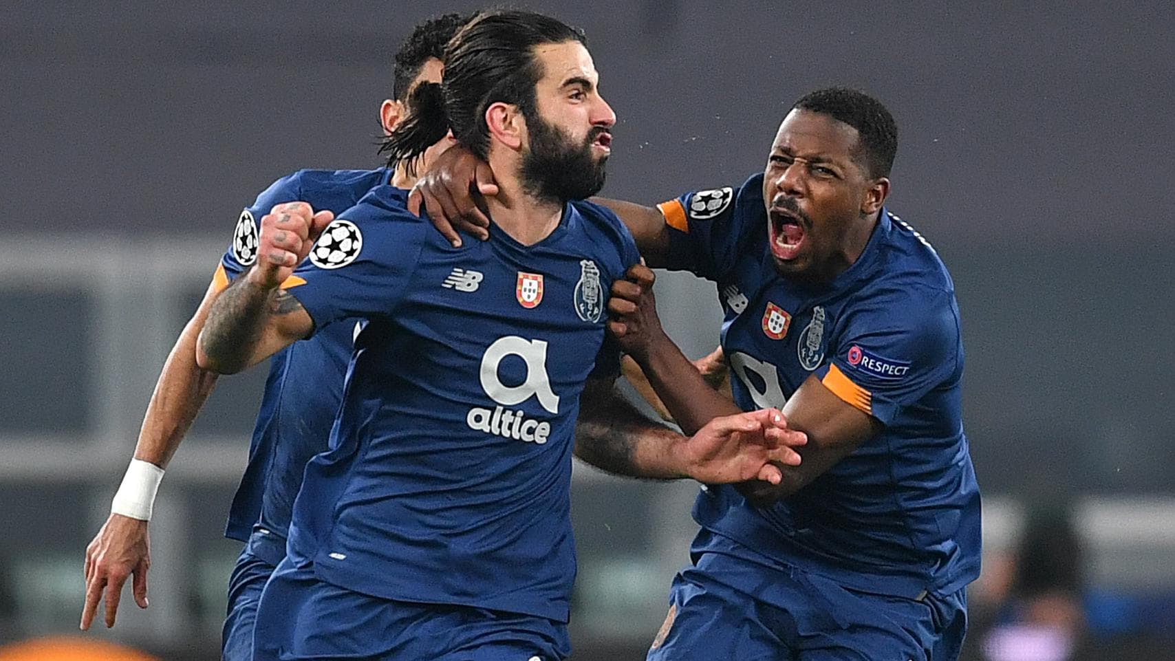 10-man Porto dump Juventus out of Champions League