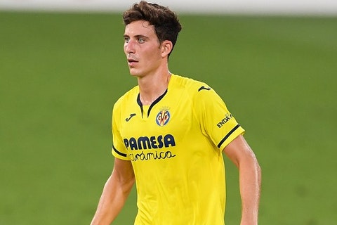 Torres agents in England for Man Utd meeting