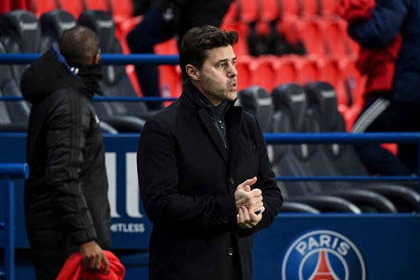 Mauricio Pochettino meets with Man Utd officials