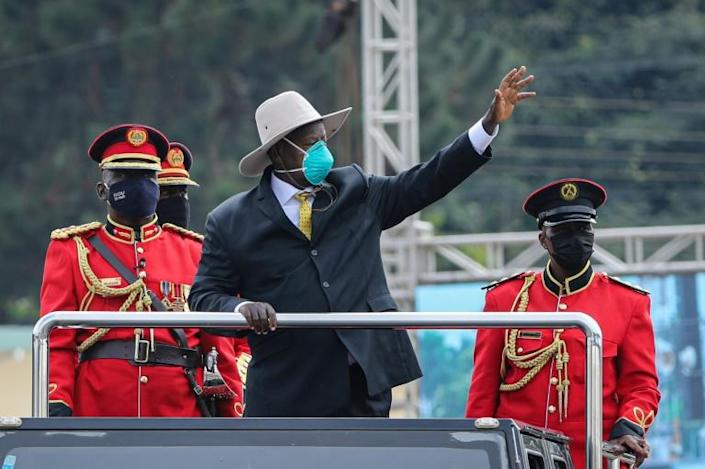 Museveni sworn in for sixth term as Ugandan president