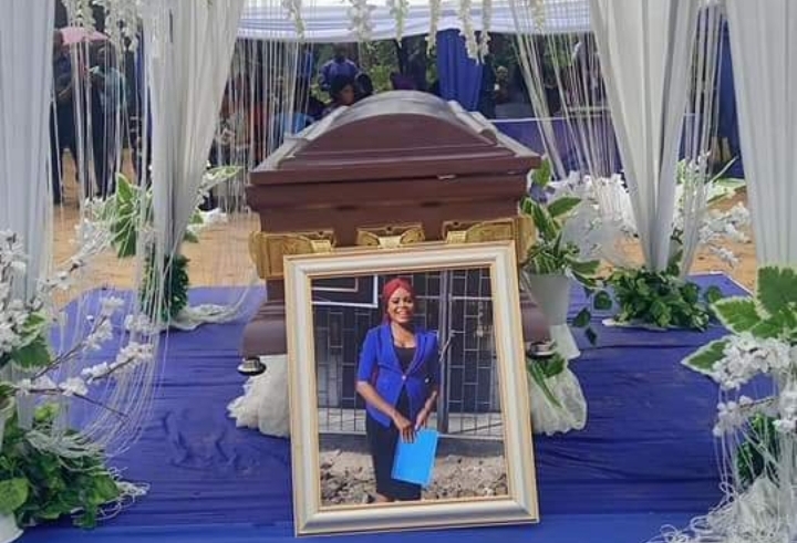Tears flow as family, friends bury Iniobong Umoren [VIDEO]
