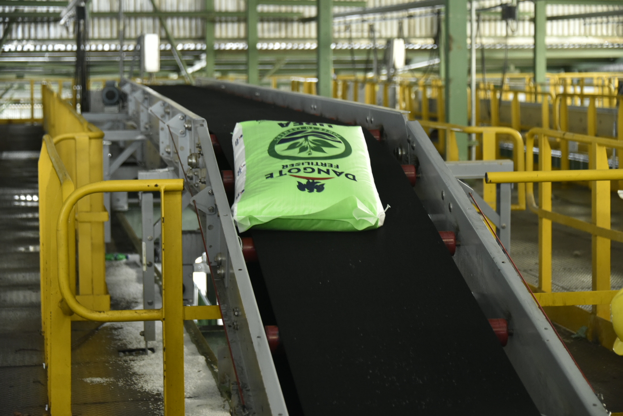 Dangote $2 billion urea fertilizer Plant pushes out 120 trucks everyday