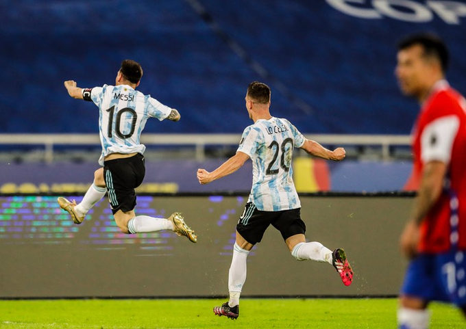 Copa America: Messi scores stunner against Chile