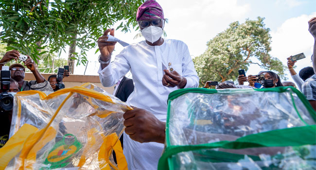 LG Poll: Sanwo-Olu casts vote, appeals residents to exercise their civic responsibilities