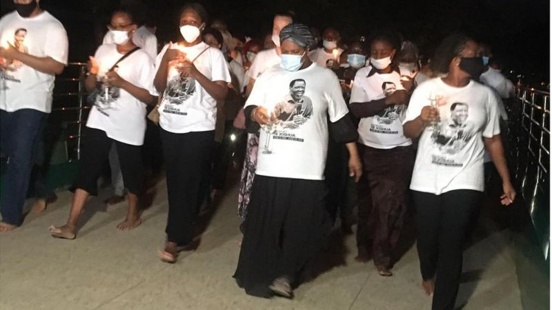 Synagogue members scamper for safety amidst fire outbreak @TB Joshua’s candlelight procession