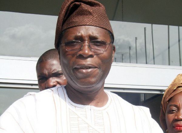 JUST IN: Ex-Military Gov, Administrator of Oyo, Ekiti States, Gen Adetunji Olurin is dead