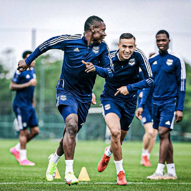 Super Eagles Star returns to Bordeaux training after collapse