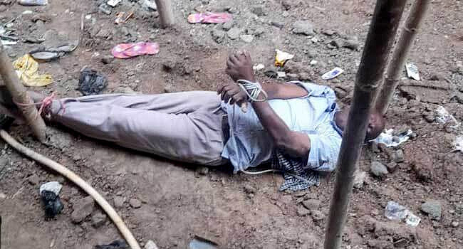 Photo: Man ‘arrests’, ties his debtor to a tree over N4.6m debt