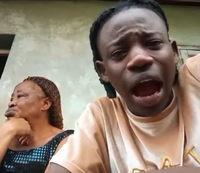 Grandma laments as Oyo policemen snatched N150,000 house rent from grandson