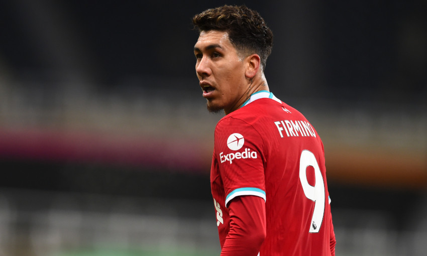 Roberto Firmino completes Al-Ahli switch