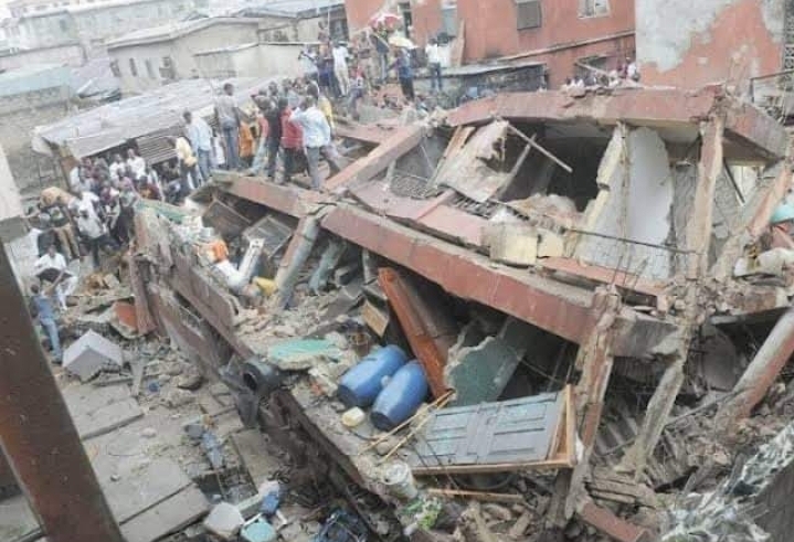 BREAKING: Another storey building collapses in Lagos; occupants trapped