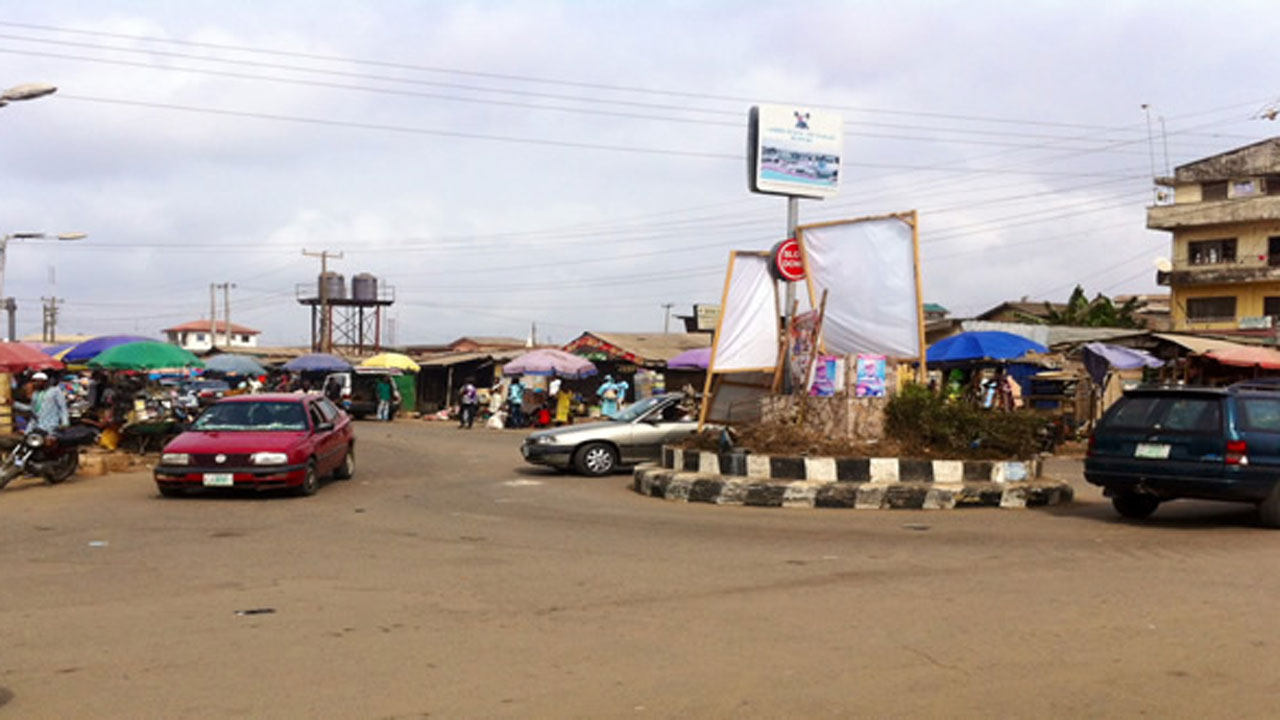 Lagos Obas, lawmaker condemn killing of teacher, student in Epe