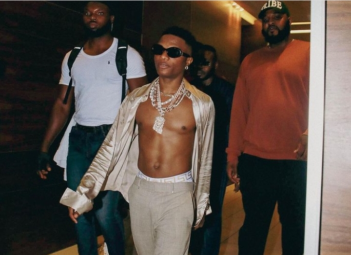 Wizkid, Burna Boy, others stun fans at 2025 countdown